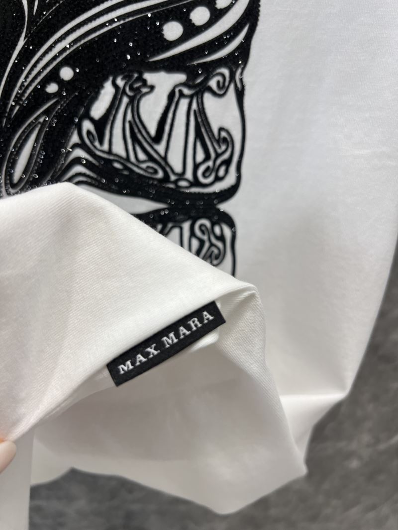 Max Mara T-Shirts